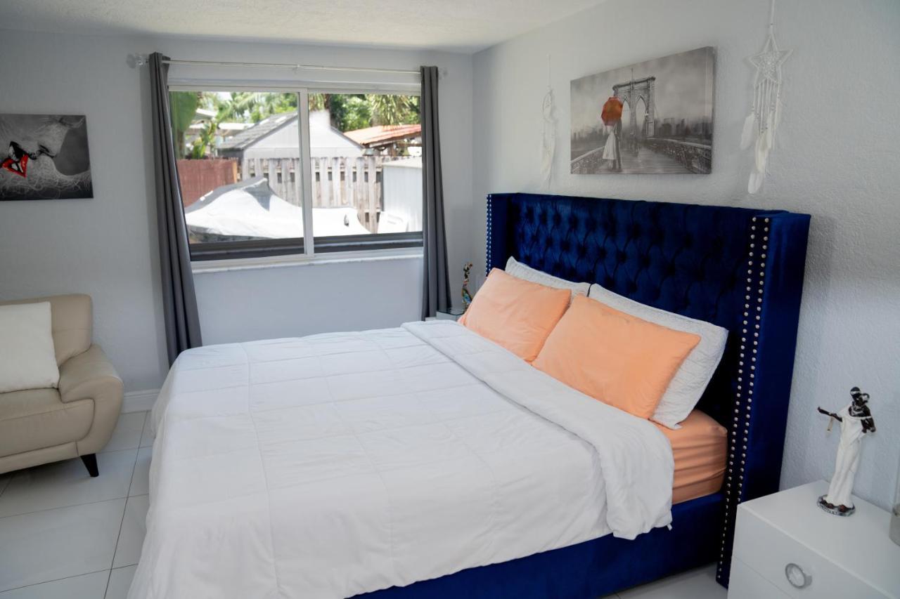Light & Cozy House In Pompano Beach - Bbq, Patio, Parking Exterior foto